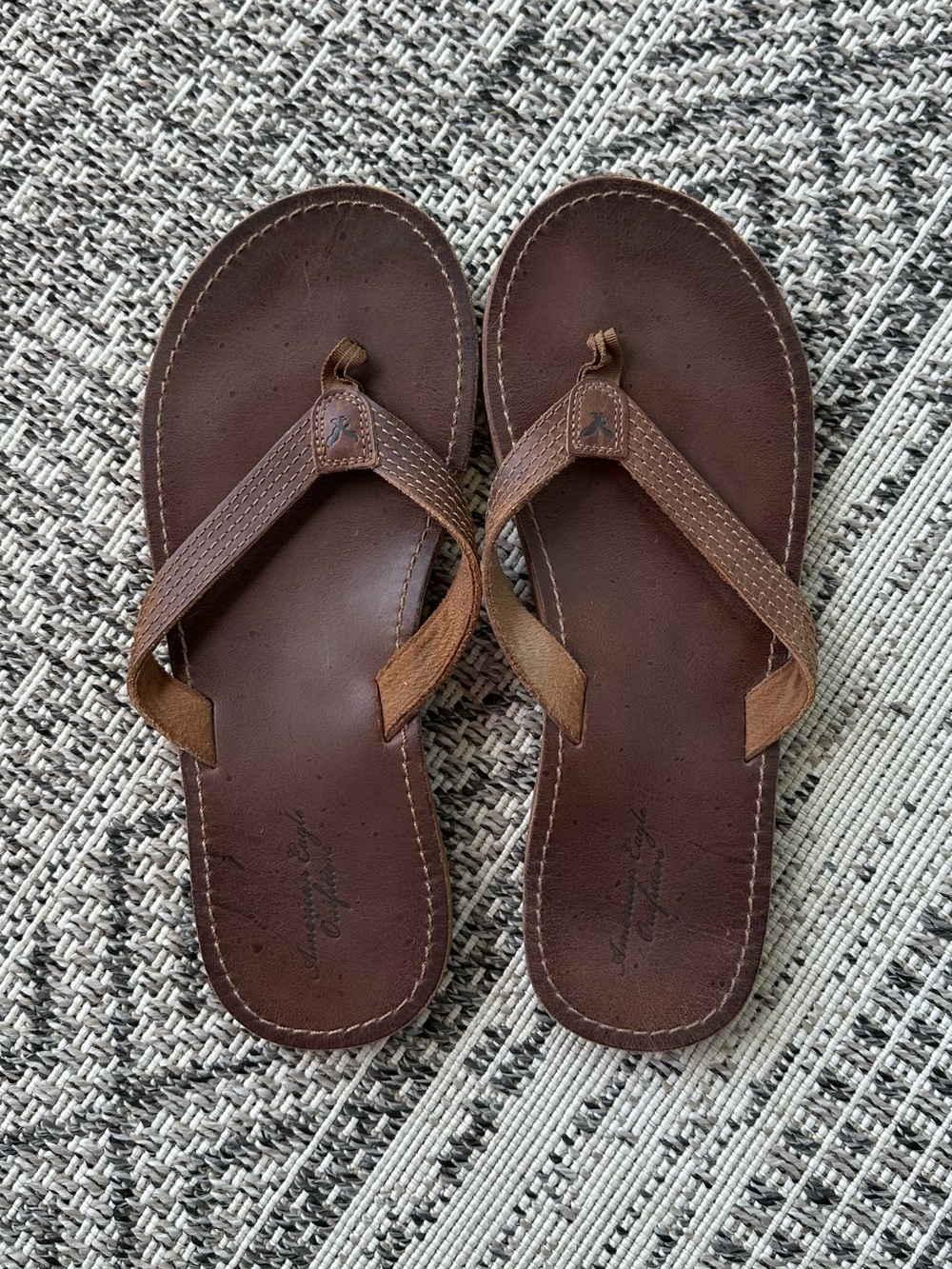 American Eagle Outfitters Women’s Leather Flip Flop Sandals
